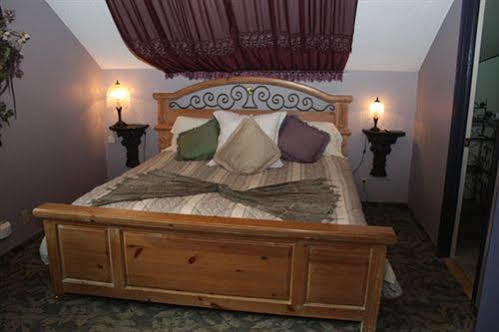 The Historic Brook Forest Inn Evergreen Eksteriør bilde